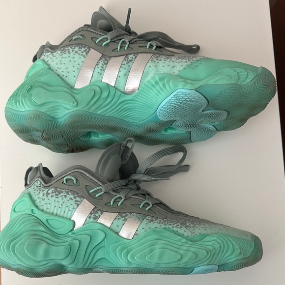 Adidas Kids' Sneakers in Mint and Gray - Picture 8 of 9